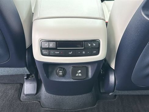 Used 2024 Hyundai Palisade Calligraphy AWD/4WD image 33