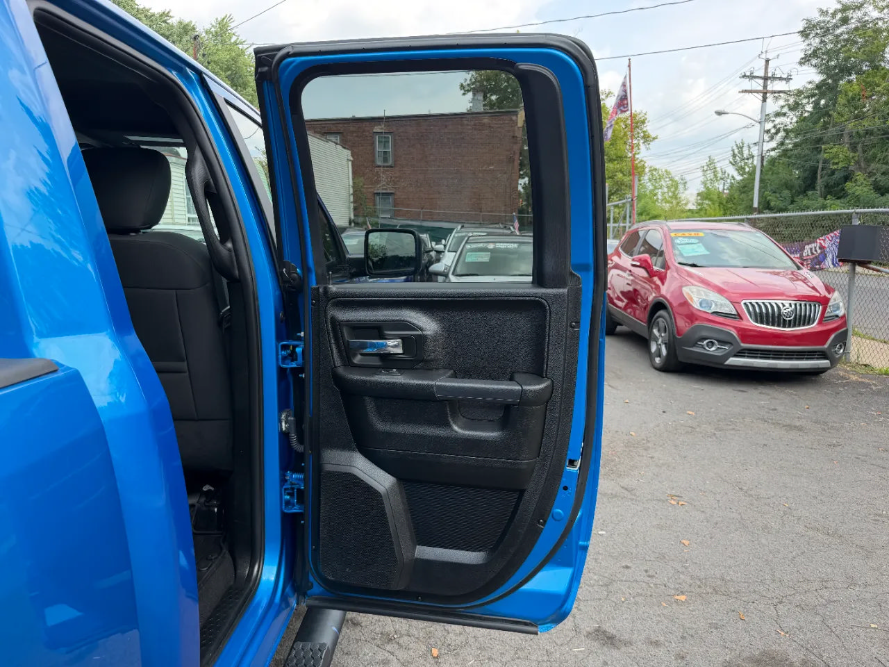 Used 2021 RAM 1500 Warlock w/ Electronics Group AWD/4WD image 34