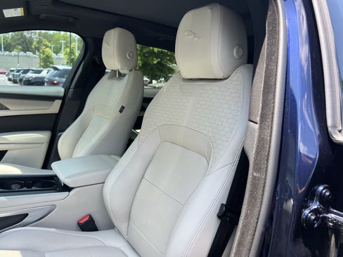 Certified 2026 Jaguar F-PACE R-Dynamic S AWD/4WD image 17