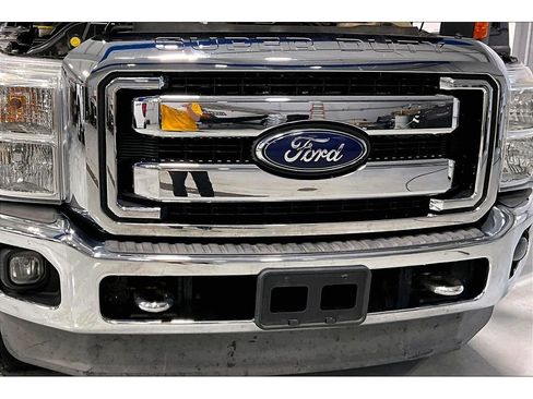 Used 2012 Ford F350 XLT w/ XLT Premium Pkg image 30