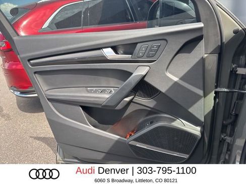 Used 2023 Audi SQ5 Prestige AWD/4WD image 9