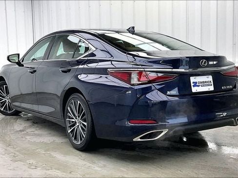 Used 2022 Lexus ES 350 w/ Premium Package FWD image 11