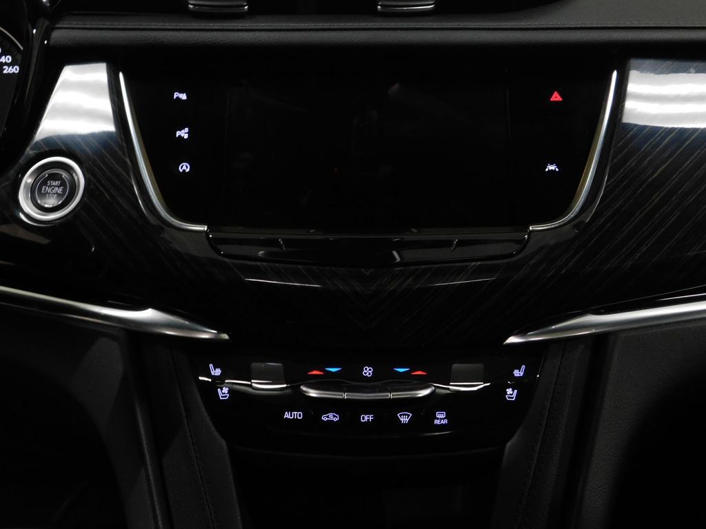 Used 2022 Cadillac XT6 Premium Luxury w/ Technology Package AWD/4WD image 44