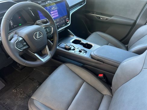 Certified 2024 Lexus RZ 300e Premium FWD image 11