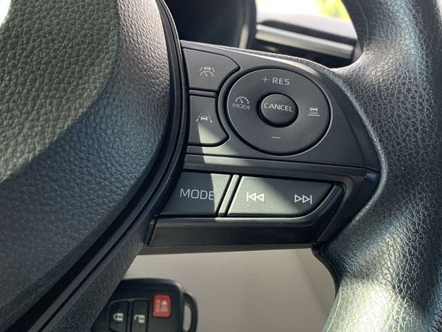 Used 2026 Toyota Corolla Cross L FWD image 23