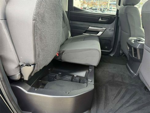 Used 2022 Toyota Tundra SR5 w/ SR5 Convenience Package image 28