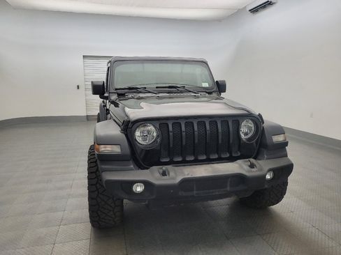 Used 2018 Jeep Wrangler Unlimited Sport S image 14
