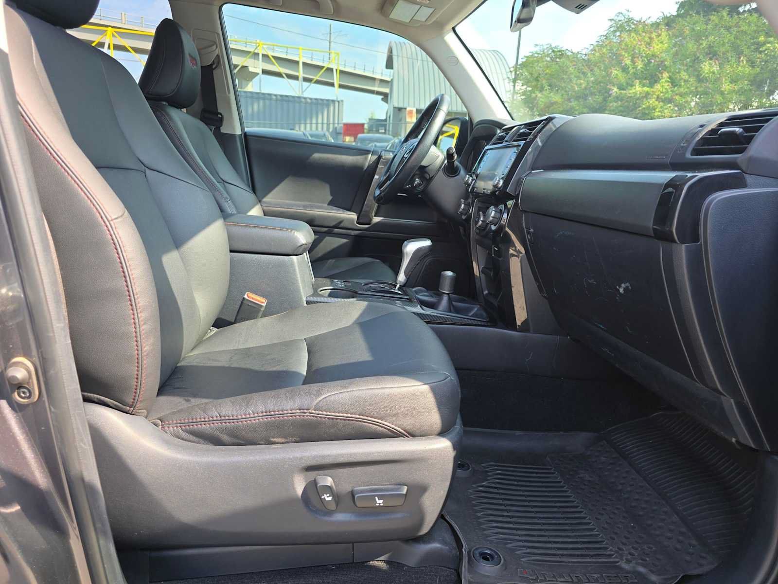 Used 2023 Toyota 4Runner TRD Off-Road Premium w/ Moonroof Package AWD/4WD image 10