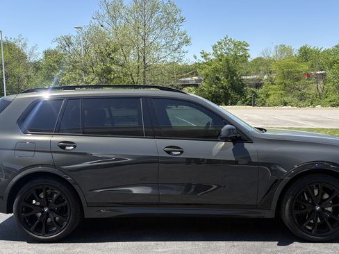 Certified 2026 BMW X7 xDrive40i w/ M Sport Package AWD/4WD image 11