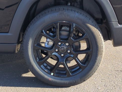 New 2026 Jeep Compass Latitude image 26