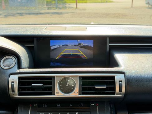 Used 2015 Lexus IS 250 AWD w/ Navigation System Package image 22
