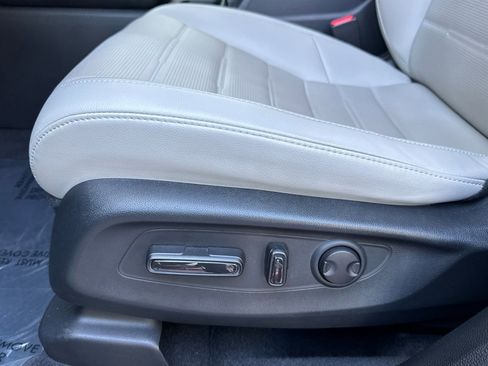 Used 2023 Honda CR-V EX-L image 14