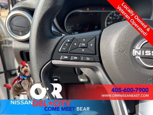 Used 2025 Nissan Versa SV w/ Trunk Package FWD image 15