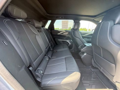 Certified 2024 Cadillac Lyriq Luxury AWD/4WD image 35