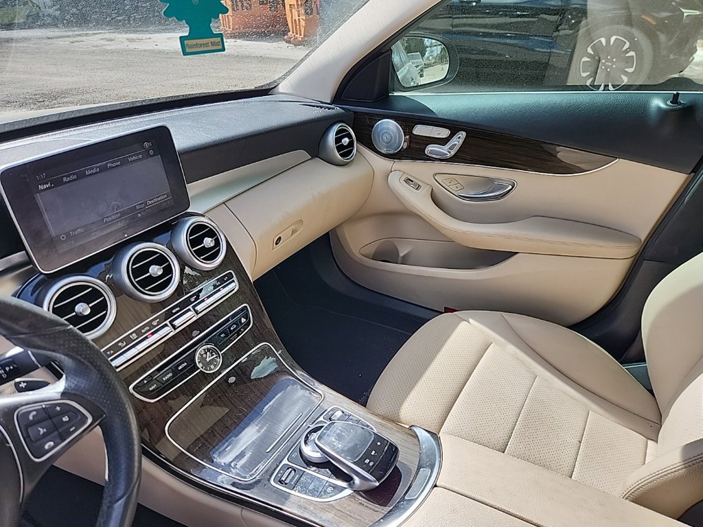 Used 2018 Mercedes-Benz C 300 Sedan image 6