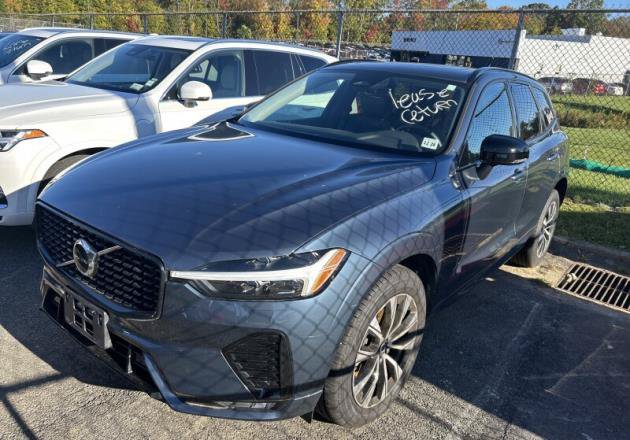 Used 2024 Volvo XC60 B5 Core w/ Protection Package Premier AWD/4WD image 1
