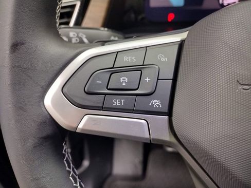 New 2026 Volkswagen Atlas SE image 27