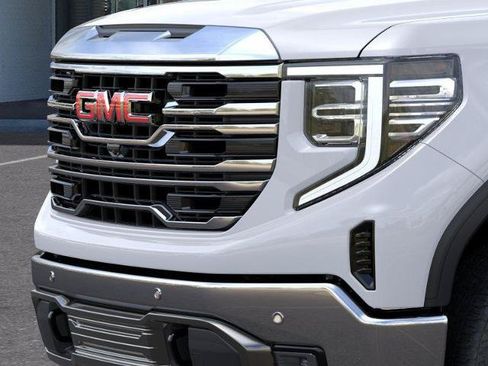 New 2026 GMC Sierra 1500 SLT w/ SLT Premium Plus Package AWD/4WD image 13