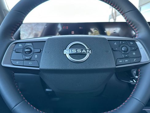 New 2026 Nissan Sentra SR w/ Floor Mat Package image 19