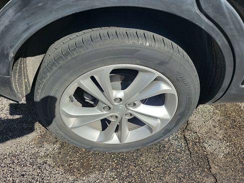 Used 2021 Buick Encore GX Preferred image 9