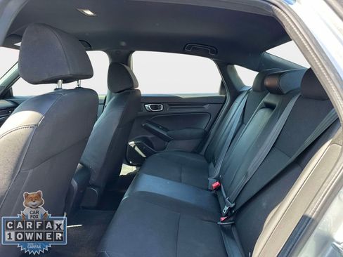 Used 2025 Honda Civic Sport image 13