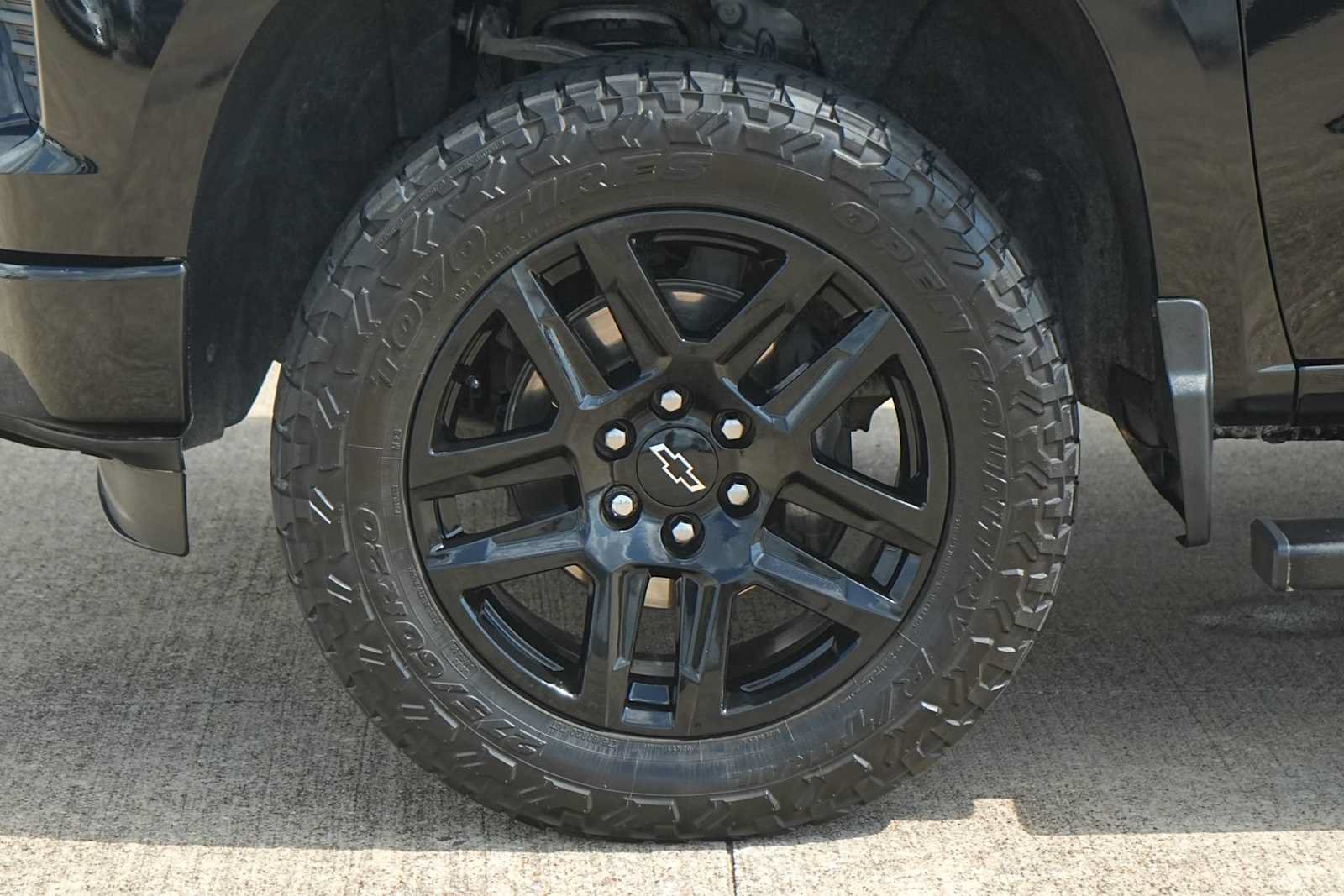 Used 2024 Chevrolet Silverado 1500 RST w/ RST All Star Premium Package AWD/4WD image 7