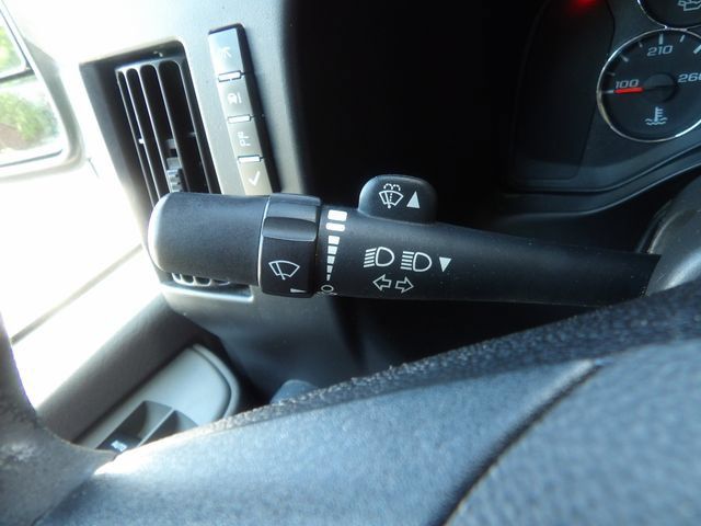 Used 2019 Chevrolet Express 2500 w/ Driver Convenience Package RWD image 16