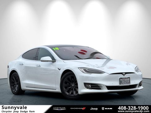 Used 2018 Tesla Model S 75D image 1