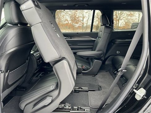 New 2025 Jeep Grand Cherokee L Limited w/ Luxury Tech Group II image 6