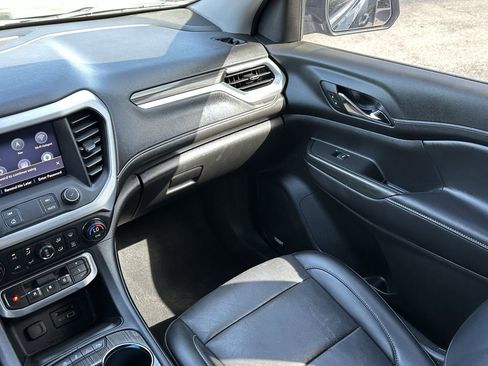 Certified 2021 GMC Acadia SLT w/ Technology Package image 15