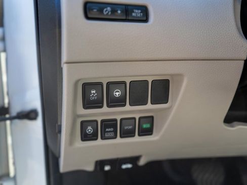 Used 2022 Nissan Rogue Sport SL w/ Premium Package image 22