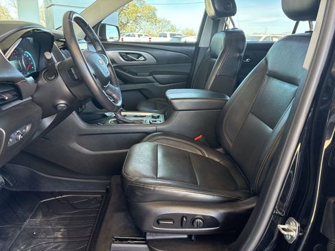 Used 2019 Chevrolet Traverse Premier w/ Driver Confidence II Package image 11