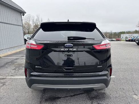 Certified 2024 Ford Edge SEL AWD/4WD image 4