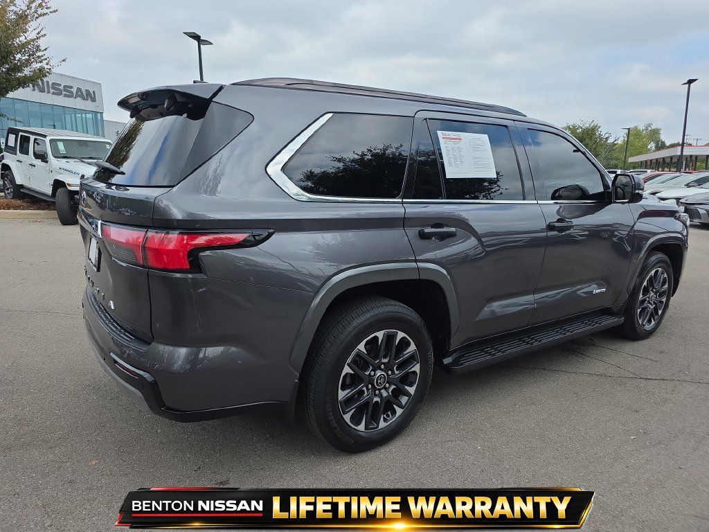 Used 2023 Toyota Sequoia Limited w/ Tow Technology Package AWD/4WD image 10