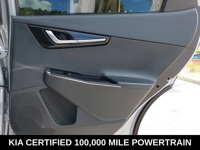 Certified 2025 Kia EV6 Light RWD image 31