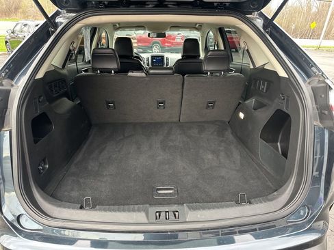 Used 2024 Ford Edge SEL image 33