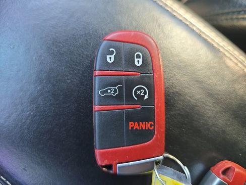 Used 2021 Dodge Durango SRT Hellcat w/ Premium Interior Group image 31