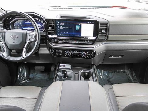 Used 2023 Chevrolet Silverado 1500 ZR2 w/ Technology Package image 12