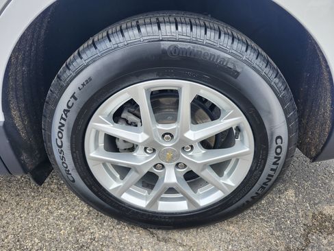 Used 2022 Chevrolet Equinox LT FWD image 33