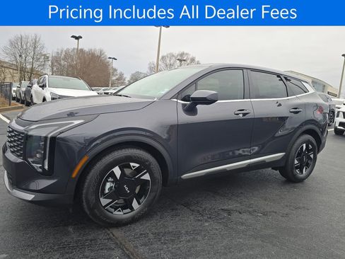 New 2026 Kia Sportage LX FWD image 7