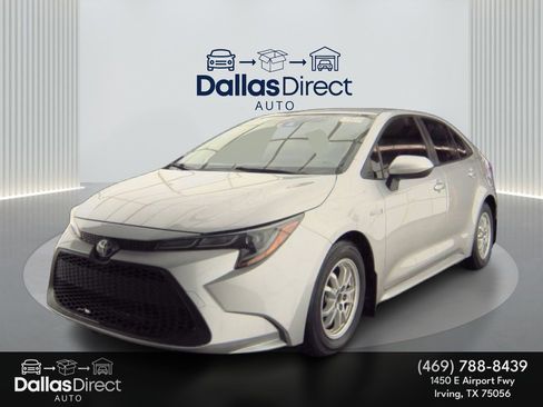Used 2020 Toyota Corolla LE image 2