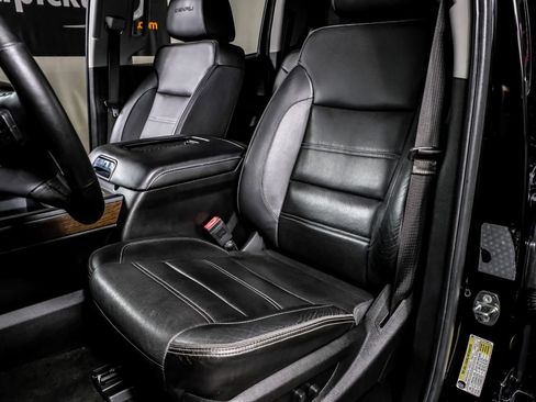 Used 2018 GMC Sierra 3500 Denali w/ Duramax Plus Package AWD/4WD image 29