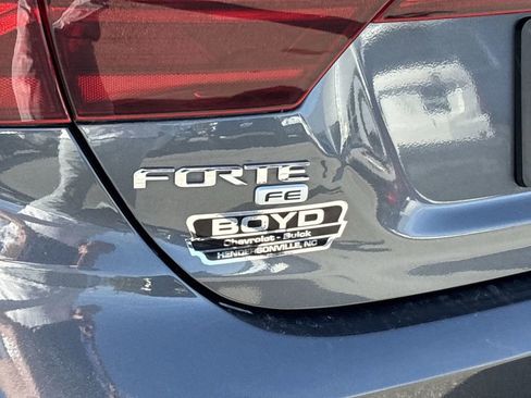 Used 2021 Kia Forte Sedan image 30