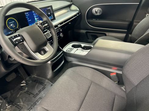 New 2026 Hyundai Ioniq 9 SE w/ Tow & Go Package image 11