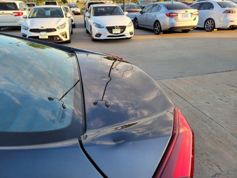 Used 2019 Honda Civic LX image 14