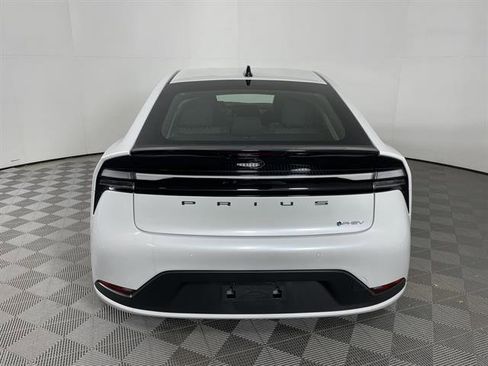 New 2026 Toyota Prius Plug-In Hybrid image 6