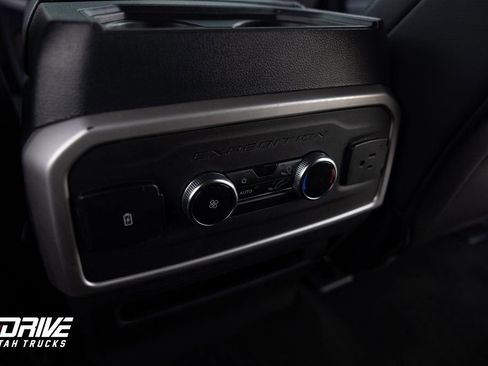 Used 2023 Ford Expedition Max XLT image 22