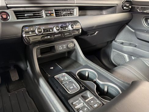 Used 2023 Honda Pilot Elite image 26