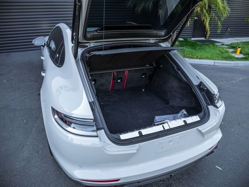 Certified 2023 Porsche Panamera 4 image 24