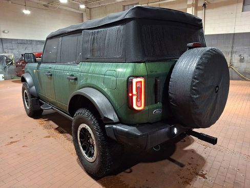 Used 2022 Ford Bronco Badlands image 6